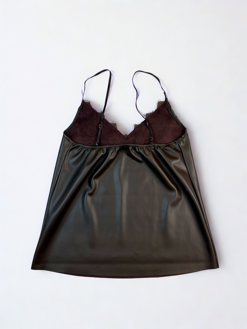 Nora – Maglietta in Eco-Pelle Marrone