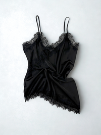 Ayla – Maglietta in Pizzo Black