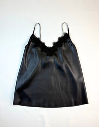 Nora – Maglietta in Eco-Pelle Black