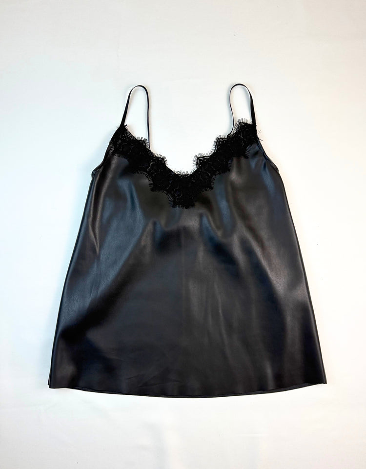 Nora – Maglietta in Eco-Pelle Black